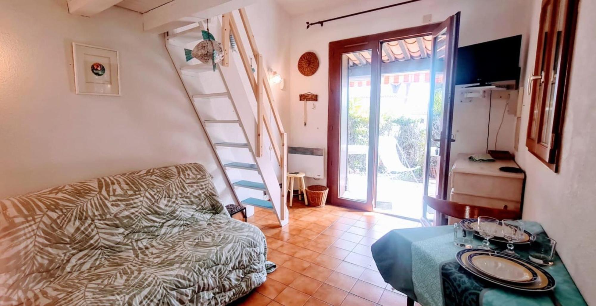 Ferienwohnung Cosy Studio Just A Stone'S Throw From The Beach Sainte-Maxime Exterior foto